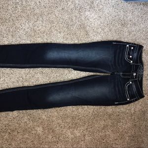 Maurices jeans